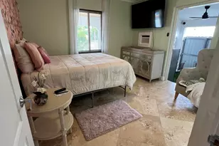 114 SW 57th Ct, Miami, FL 33144 - Photo 4