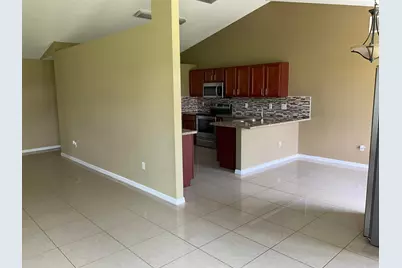 688 SW Heather Street, Port Saint Lucie, FL 34983 - Photo 8