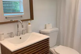 801 SW 10th St, Fort Lauderdale, FL 33315 - Photo 50