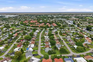 9505 NW 73rd St, Tamarac, FL 33321 - Photo 30