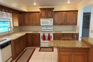 2000 NW 86th Terrace, Pembroke Pines, FL 33024 - Photo 6