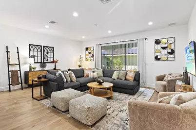 601 SW 3rd Street, Delray Beach, FL 33444 - Photo 2