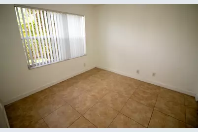 7610 Westwood Drive #102, Tamarac, FL 33321 - Photo 12