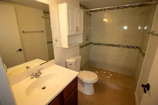 7610 Westwood Dr, Tamarac, FL 33321 - Photo 10