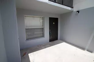 7610 Westwood Dr, Tamarac, FL 33321 - Photo 2
