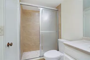 111 SE 3rd Ave, Dania Beach, FL 33004 - Photo 32