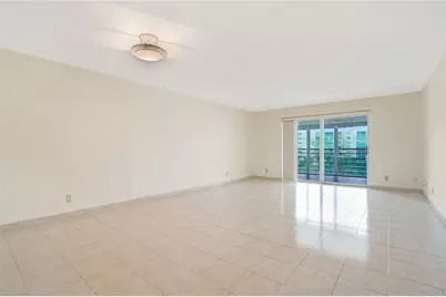 111 SE 3rd Avenue #306, Dania Beach, FL 33004 - Photo 4