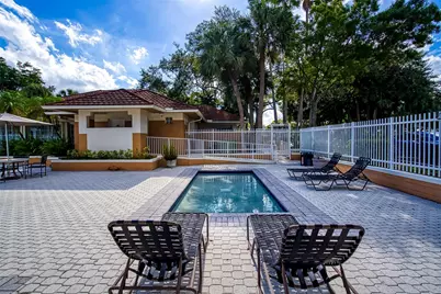 787 NW 91st Terrace, Plantation, FL 33324 - Photo 28