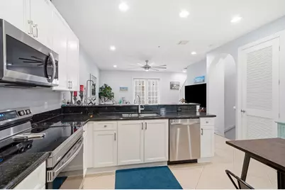 2265 NE 9th Avenue, Wilton Manors, FL 33305 - Photo 16