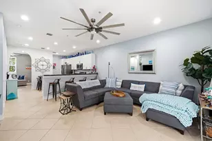 2265 NE 9th Ave, Wilton Manors, FL 33305 - Photo 20