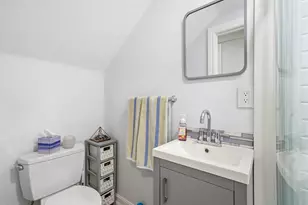 2265 NE 9th Ave, Wilton Manors, FL 33305 - Photo 12