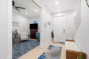 2265 NE 9th Ave, Wilton Manors, FL 33305 - Photo 8