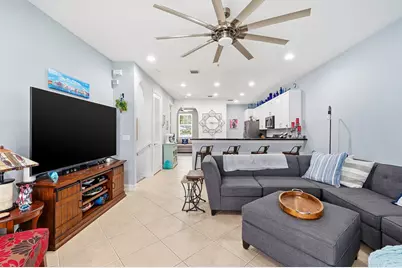 2265 NE 9th Avenue, Wilton Manors, FL 33305 - Photo 22