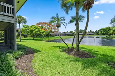 11842 Pebblewood Drive #102, Wellington, FL 33414 - Photo 6
