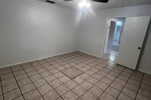173 SE Fallon Dr, Port Saint Lucie, FL 34983 - Photo 18