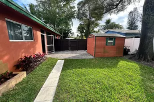 61 NW 35th St, Oakland Park, FL 33309 - Photo 20