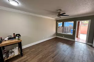 61 NW 35th St, Oakland Park, FL 33309 - Photo 10