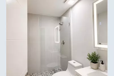 4103 Carriage Drive #H4, Pompano Beach, FL 33069 - Photo 8