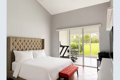 4103 Carriage Drive #H4, Pompano Beach, FL 33069 - Photo 4