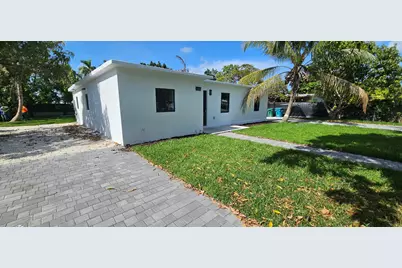 15495 Harrison Drive, Homestead, FL 33033 - Photo 2