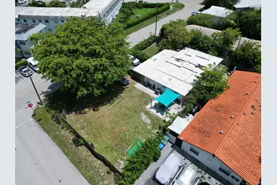 3961 NE 10th Avenue, Oakland Park, FL 33334 - Photo 2