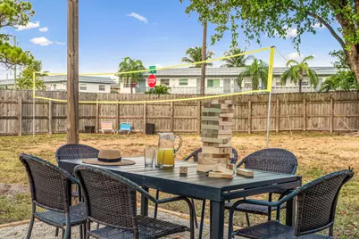 3961 NE 10th Avenue, Oakland Park, FL 33334 - Photo 26