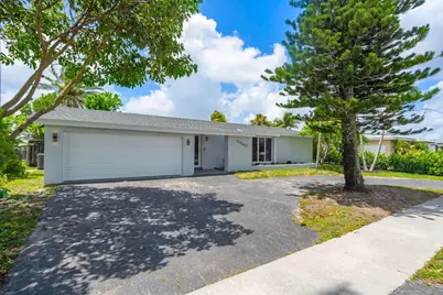 11640 NW 30th Place, Sunrise, FL 33323 - Photo 2