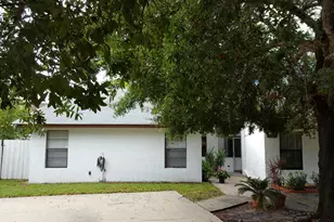 12738 Peconic Ct, Wellington, FL 33414 - Photo 14