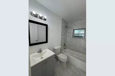 261 NW 81st Street #B, Miami, FL 33150 - Photo 4