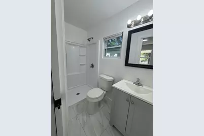 261 NW 81st Street #B, Miami, FL 33150 - Photo 6