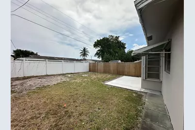 1404 SE 3rd Terrace, Deerfield Beach, FL 33441 - Photo 16