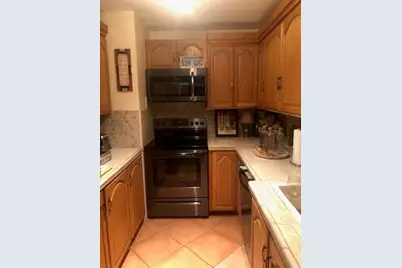 5509 Fountain Lake Circle #C110, Bradenton, FL 34207 - Photo 2