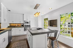 11823 Pebblewood Dr, Wellington, FL 33414 - Photo 10