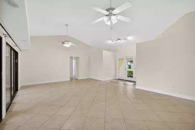 10420 SE Jupiter Narrows Drive, Hobe Sound, FL 33455 - Photo 20