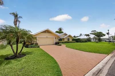 10420 SE Jupiter Narrows Drive, Hobe Sound, FL 33455 - Photo 4