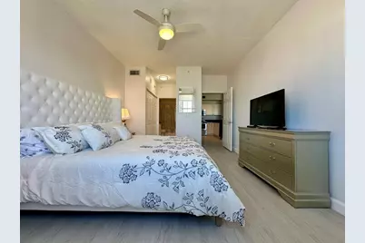 651 Okeechobee Boulevard #1204, West Palm Beach, FL 33401 - Photo 6