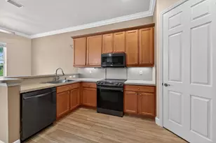 512 SW Lake Manatee Way, Port Saint Lucie, FL 34986 - Photo 14