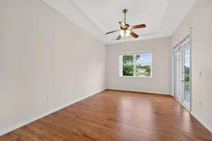 512 SW Lake Manatee Way, Port Saint Lucie, FL 34986 - Photo 20
