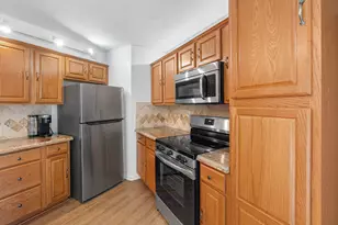 22910 Oxford Pl, Boca Raton, FL 33433 - Photo 14
