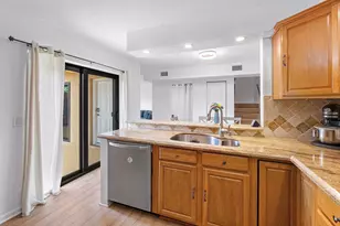 22910 Oxford Pl, Boca Raton, FL 33433 - Photo 16
