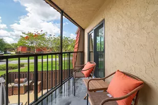 22910 Oxford Pl, Boca Raton, FL 33433 - Photo 24