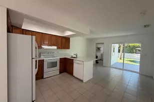 443 SE 13th Ct, Deerfield Beach, FL 33441 - Photo 1