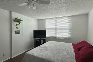 115 Royal Pk Dr, Oakland Park, FL 33309 - Photo 8