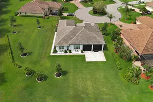 8220 Halbert Ln, Vero Beach, FL 32968 - Photo 28