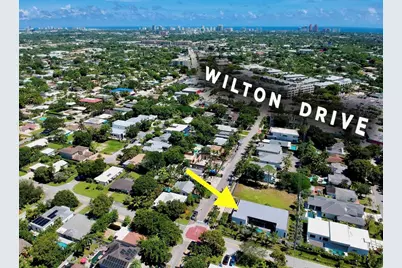 300 NE 21st Court, Wilton Manors, FL 33305 - Photo 2