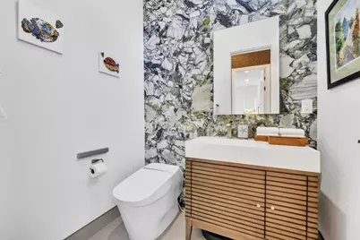 300 NE 21st Court, Wilton Manors, FL 33305 - Photo 20