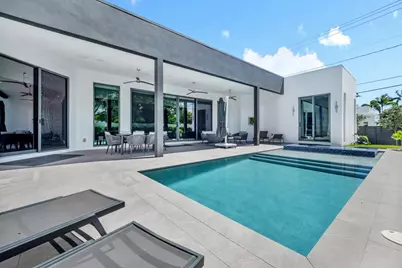 300 NE 21st Court, Wilton Manors, FL 33305 - Photo 36