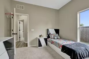 757 SW Jacoby Ave, Port Saint Lucie, FL 34953 - Photo 48