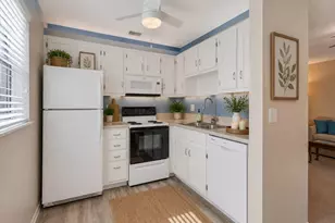105 Spring Lake Ct, Vero Beach, FL 32962 - Photo 6