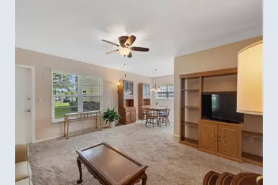 105 Spring Lake Court #102, Vero Beach, FL 32962 - Photo 10